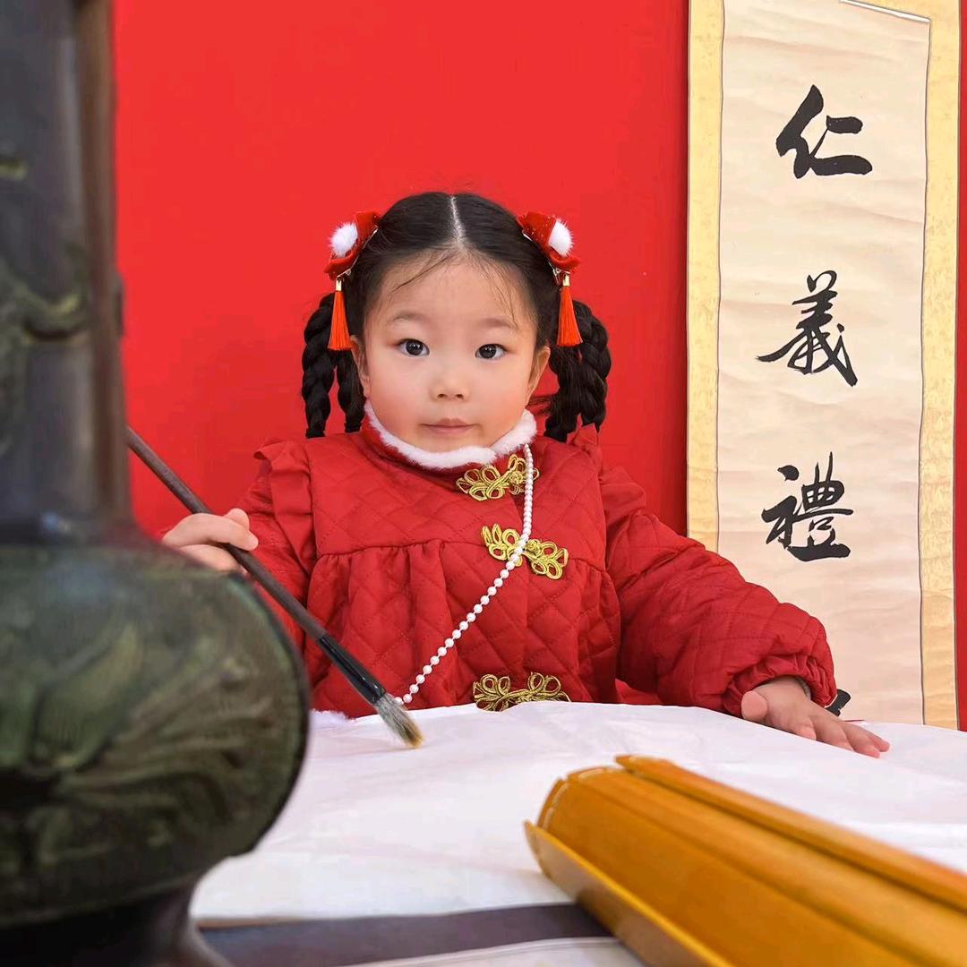 阿英