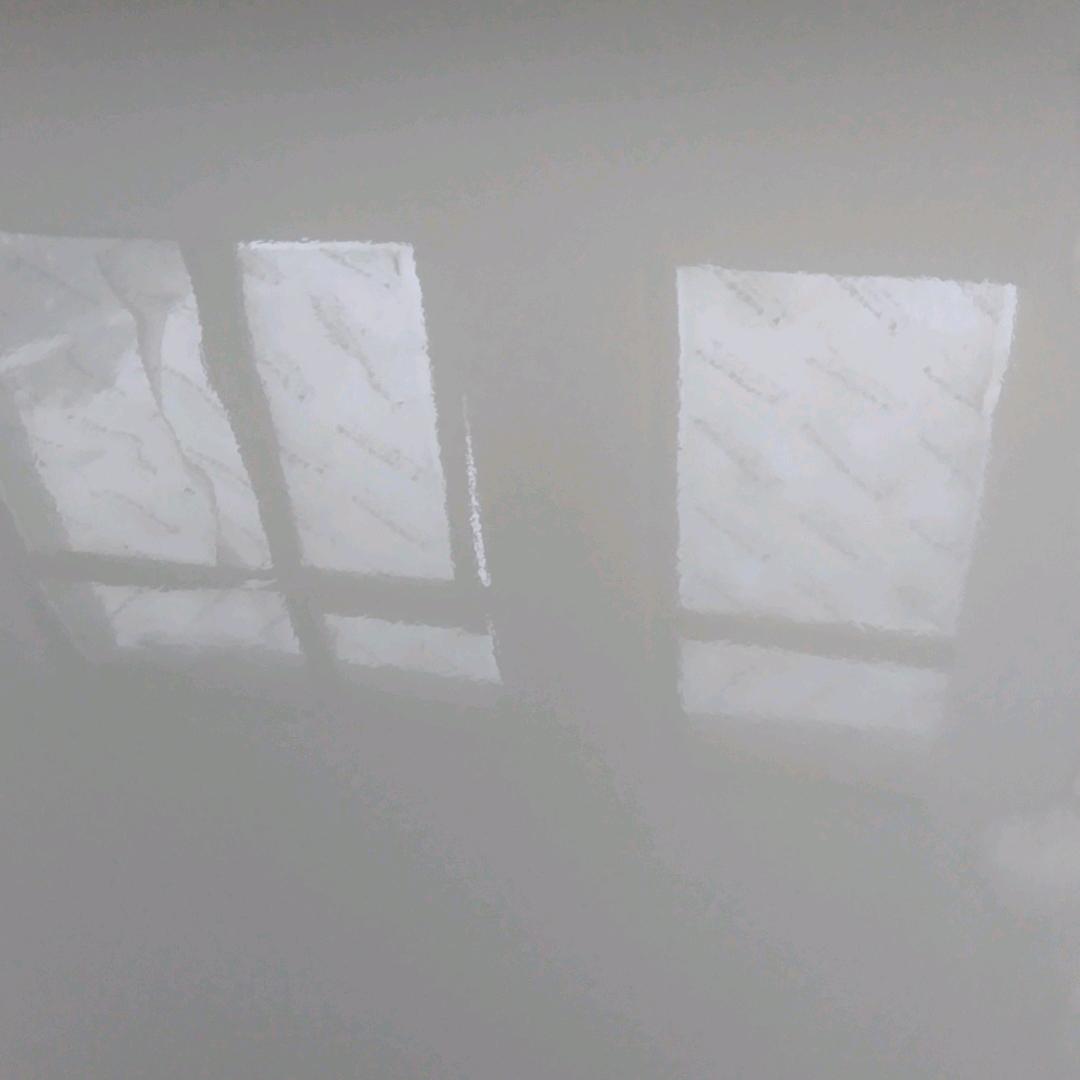 伟伟