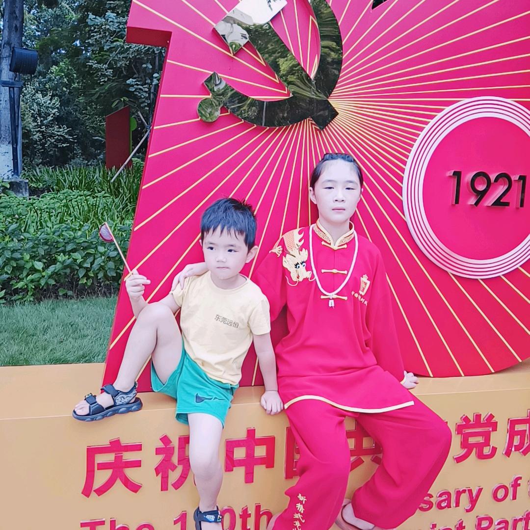 爰茹大姐（五零后）