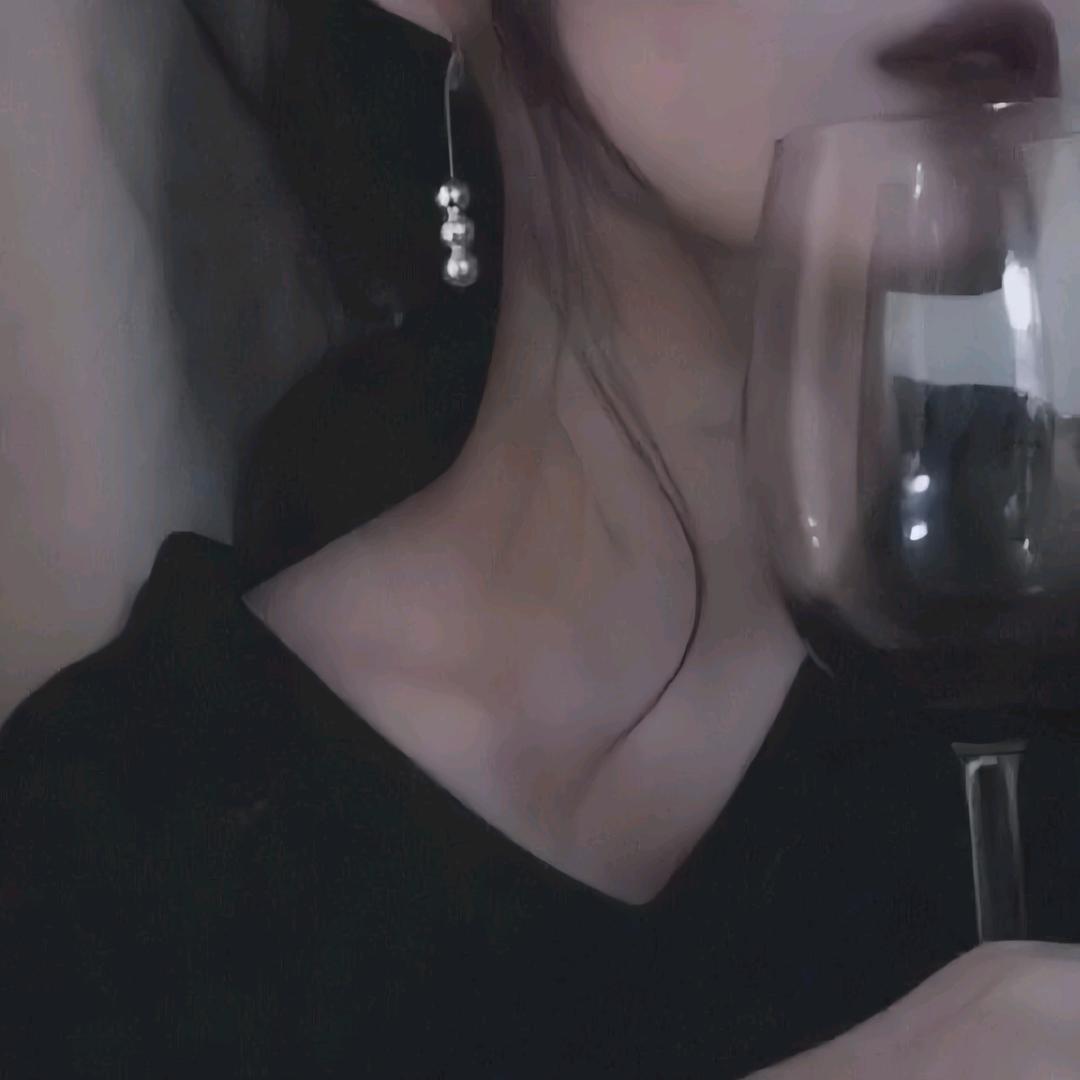 你与时光皆凉薄🍂