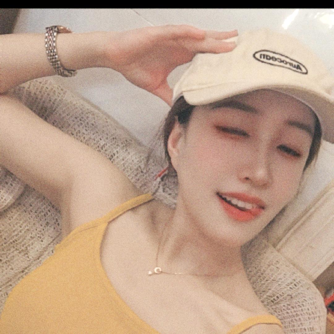 @沁