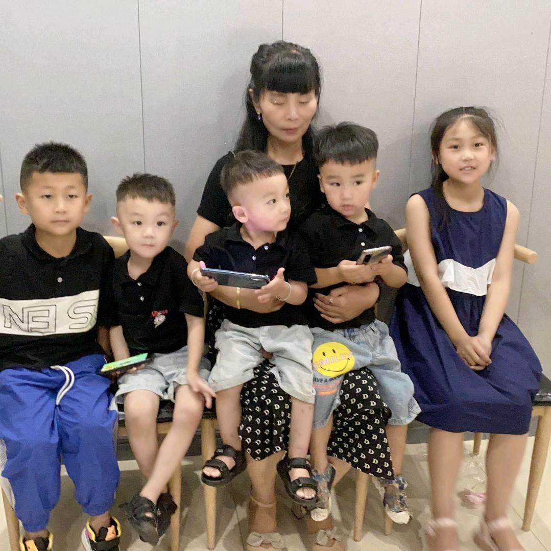 我是六九年我有一个孙子五个外孙两个外女
