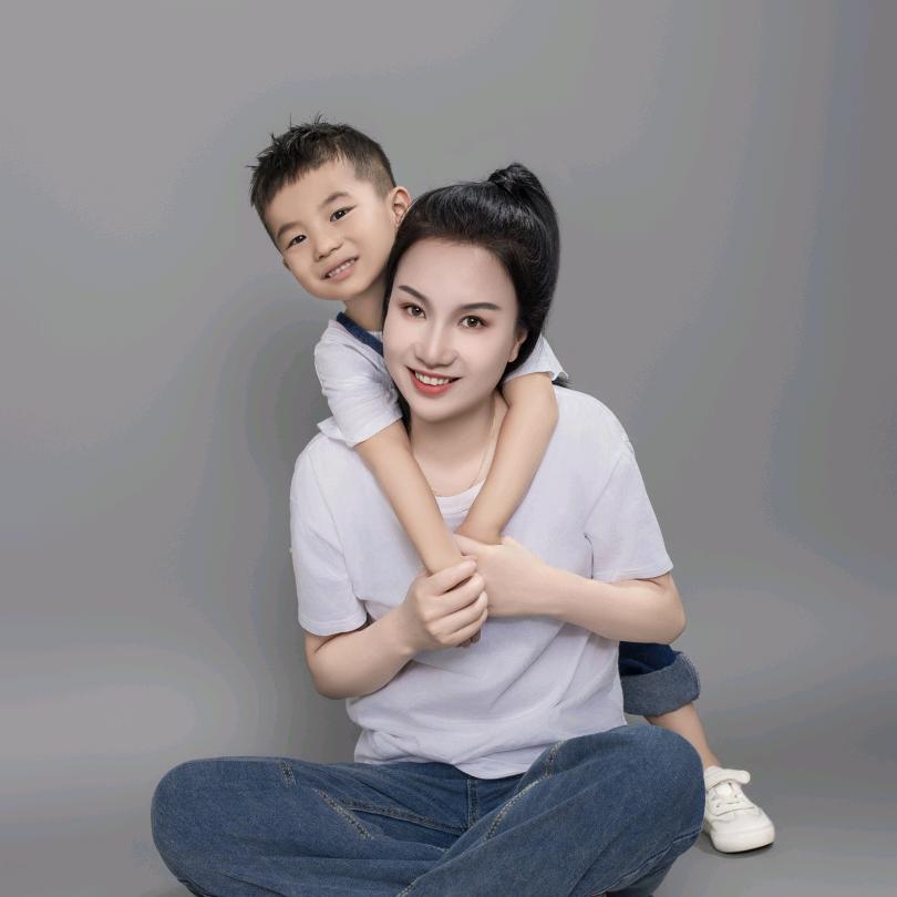 嘟嘟👪妈咪
