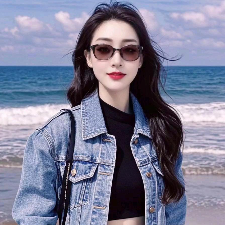 🇨🇳总有月亮在窗口