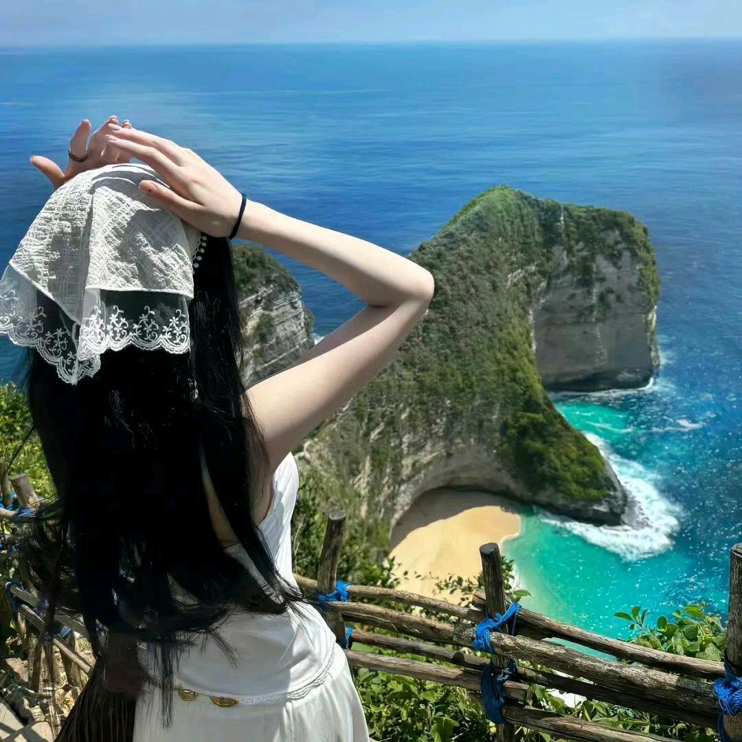 捞起月亮的渔民