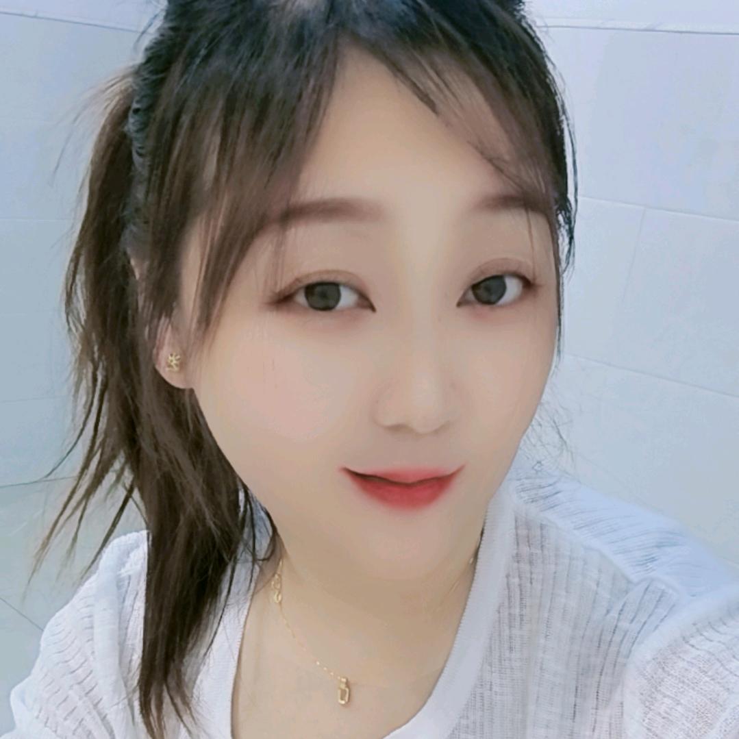 小霞