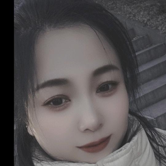 没心没肺的^O^傻丫头