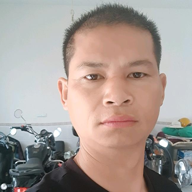 木天河《雅迪电动车》