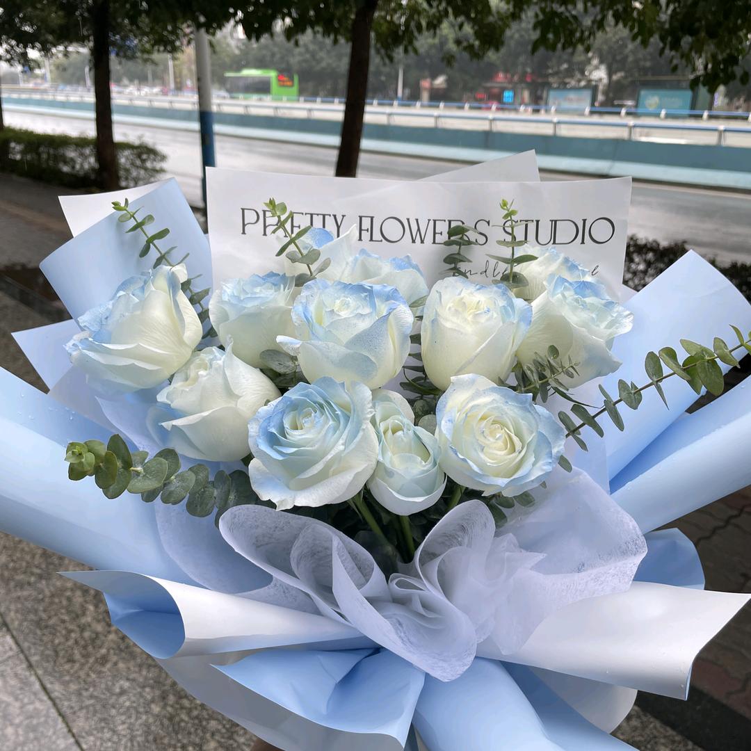 覃有独钟，相伴黄昏