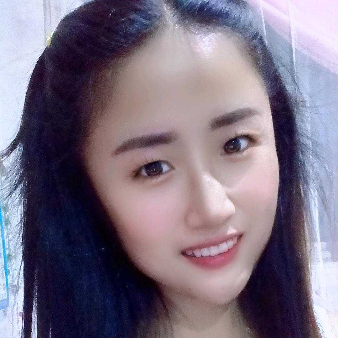 小 小 娜娜