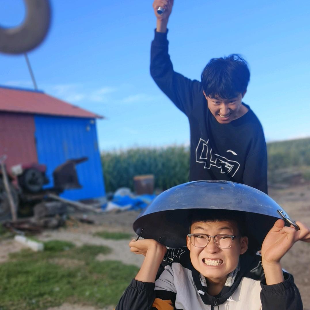 啊杰和啊博