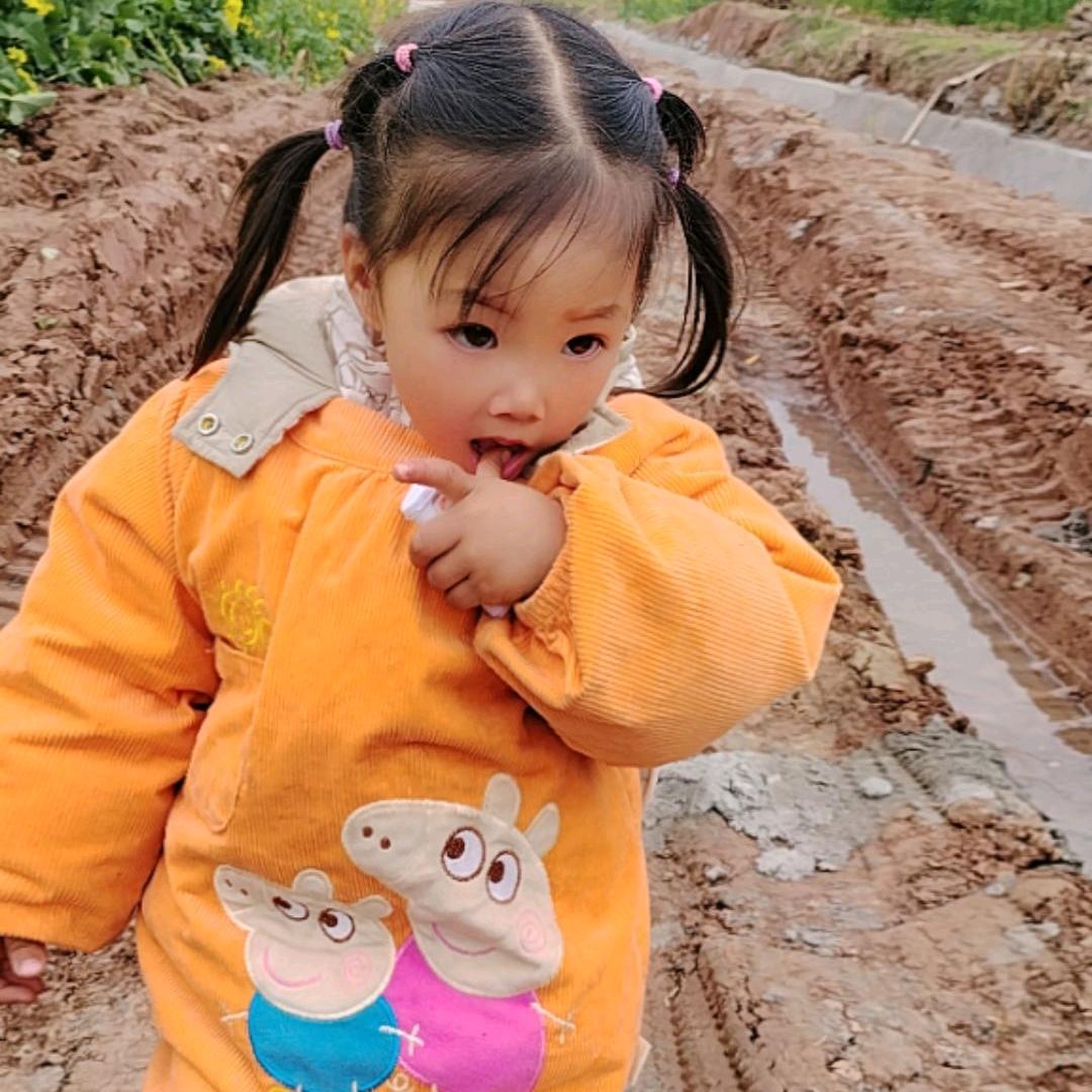 周四妹