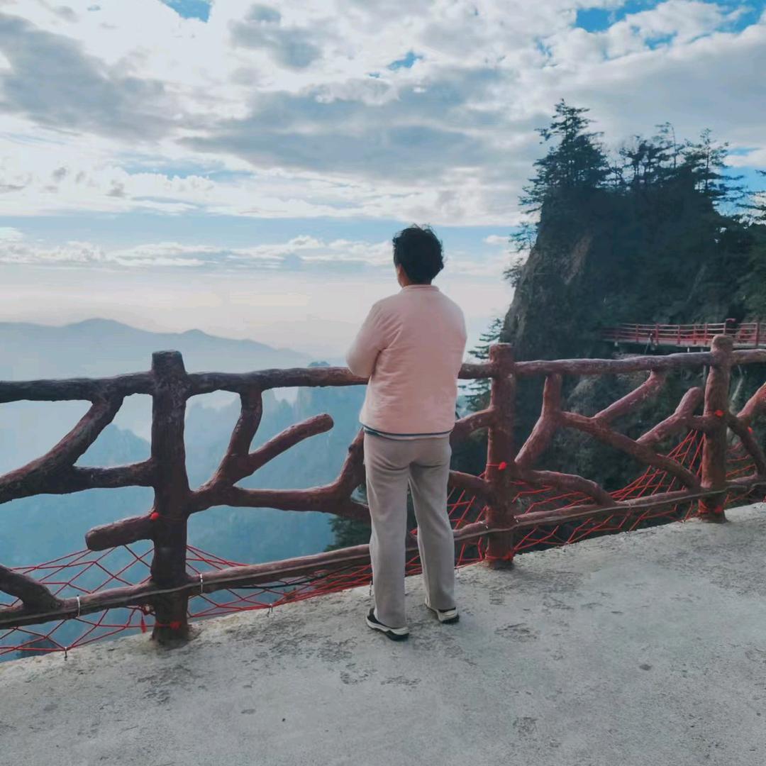 王素云