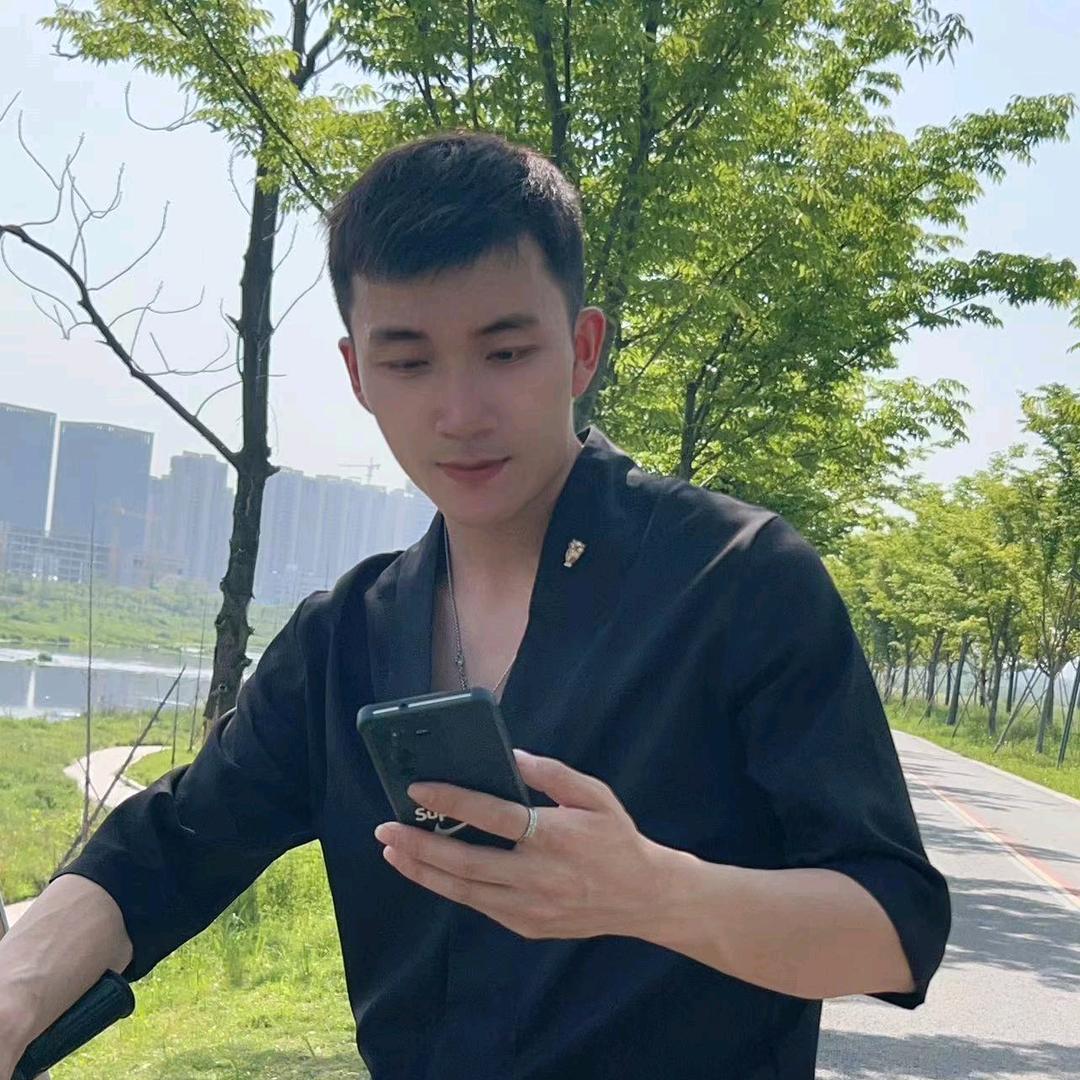 养鸽子小张