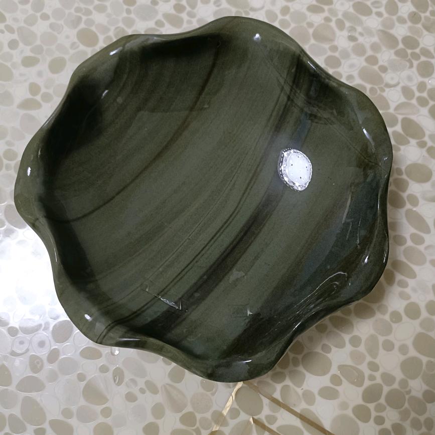 香红、石艺原石