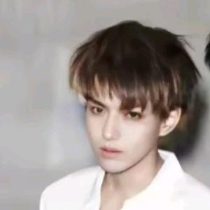 鸽少. 帝者戰神𒉭