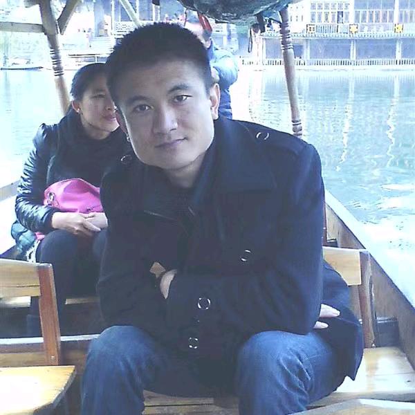 亮仔军哥