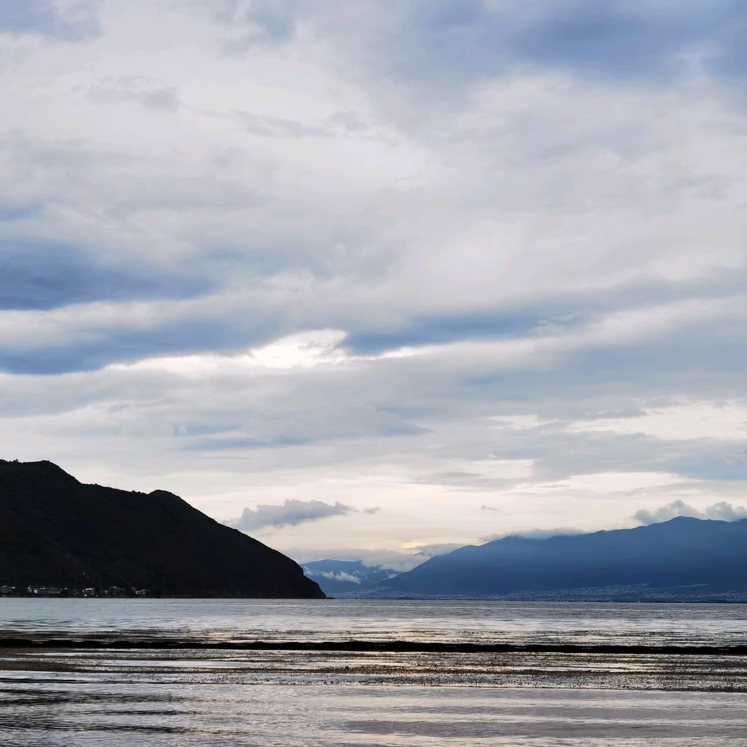 一半清醒一半醉