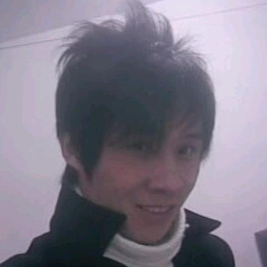 露哥💞8ₒ₂₃