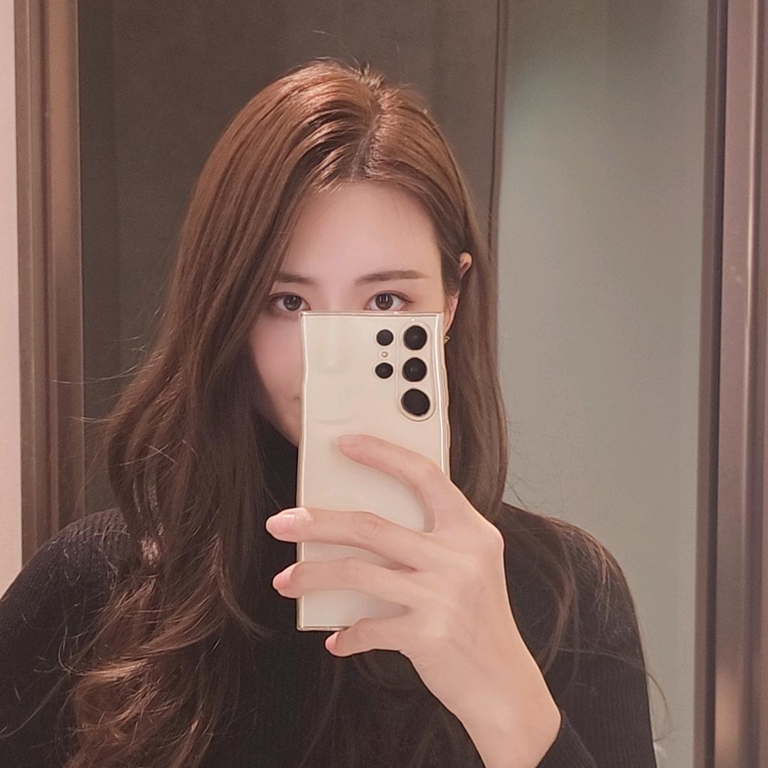 胡桃里的杏子