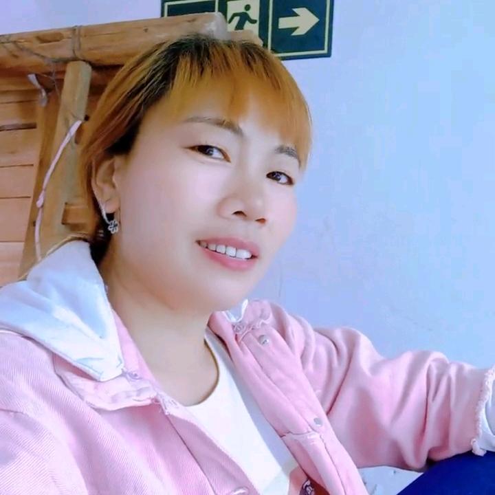 罗琴