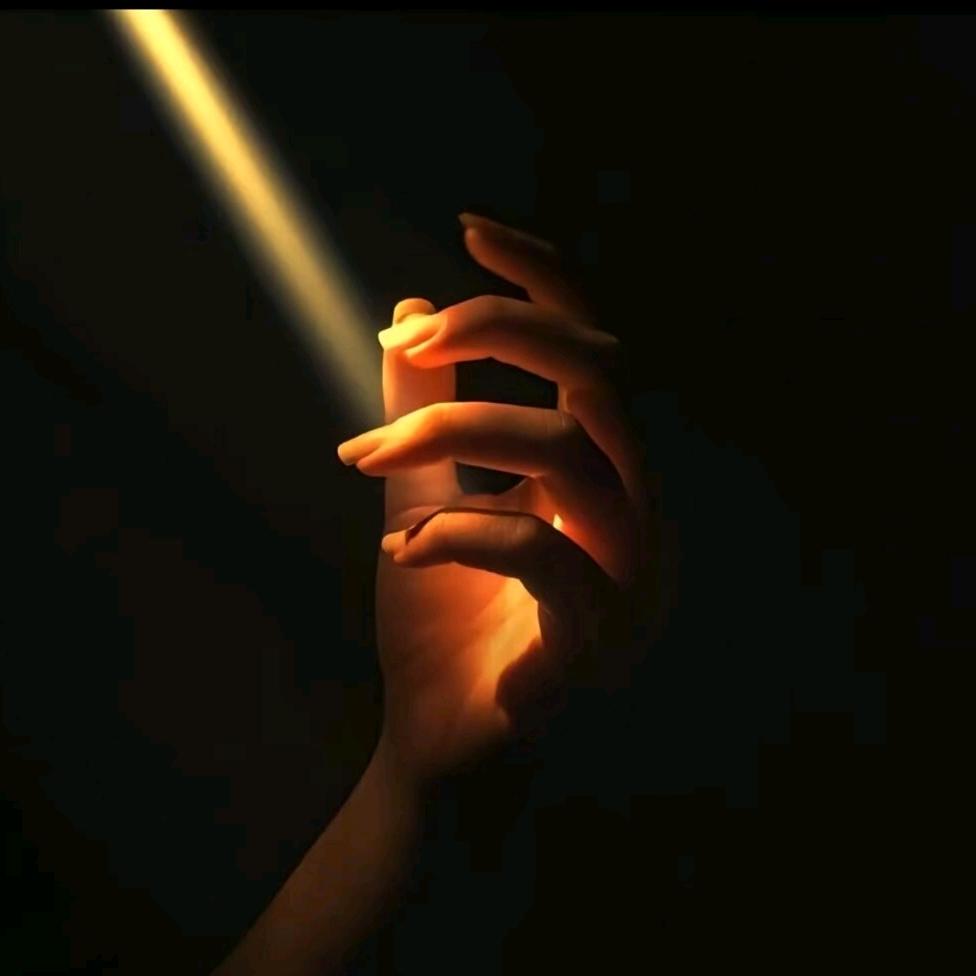 风轻云淡💢♨️