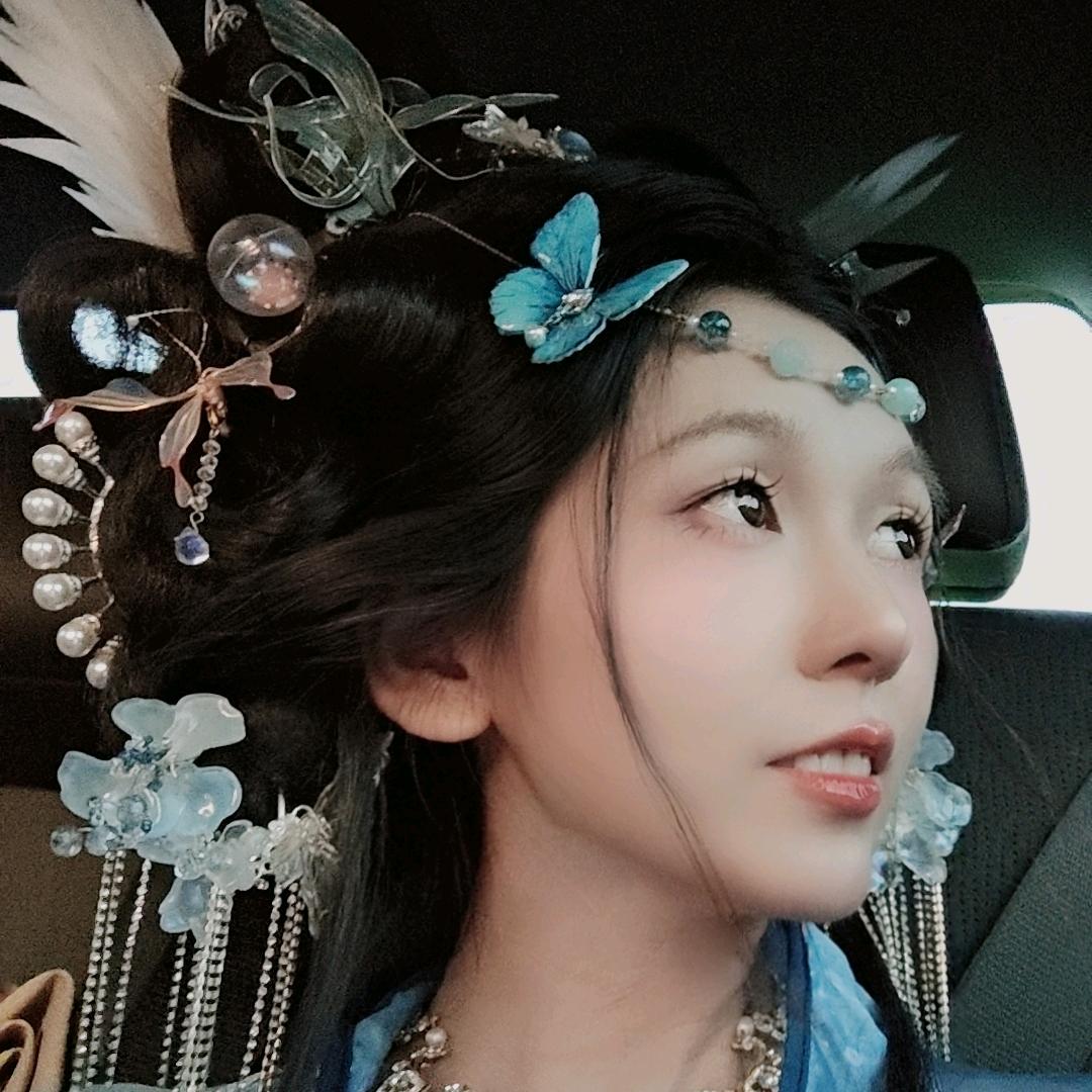 元宝爱读书