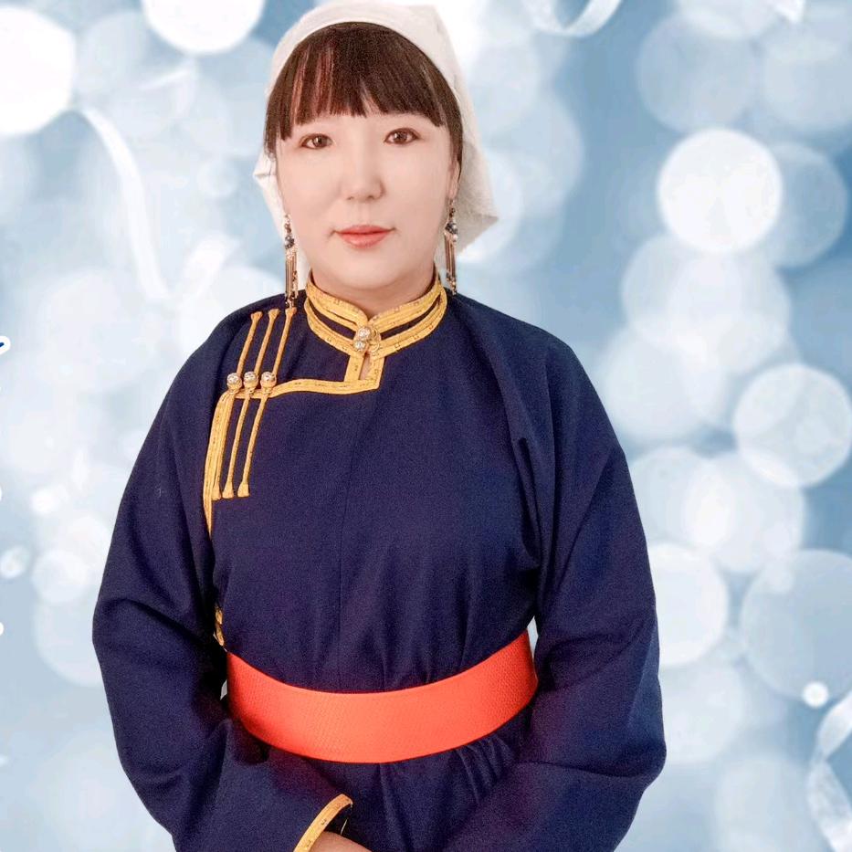 乌仁