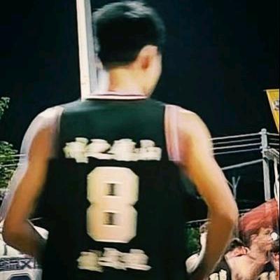 小迪爱投三分波🏀