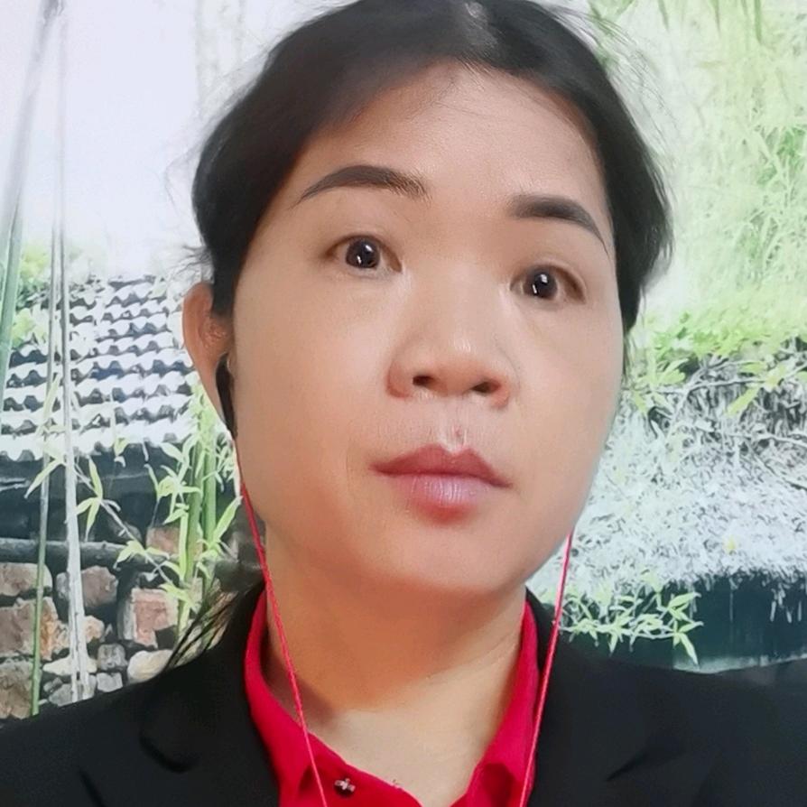 啦啦姐 🎤爱唱歌（晚八点后开播）