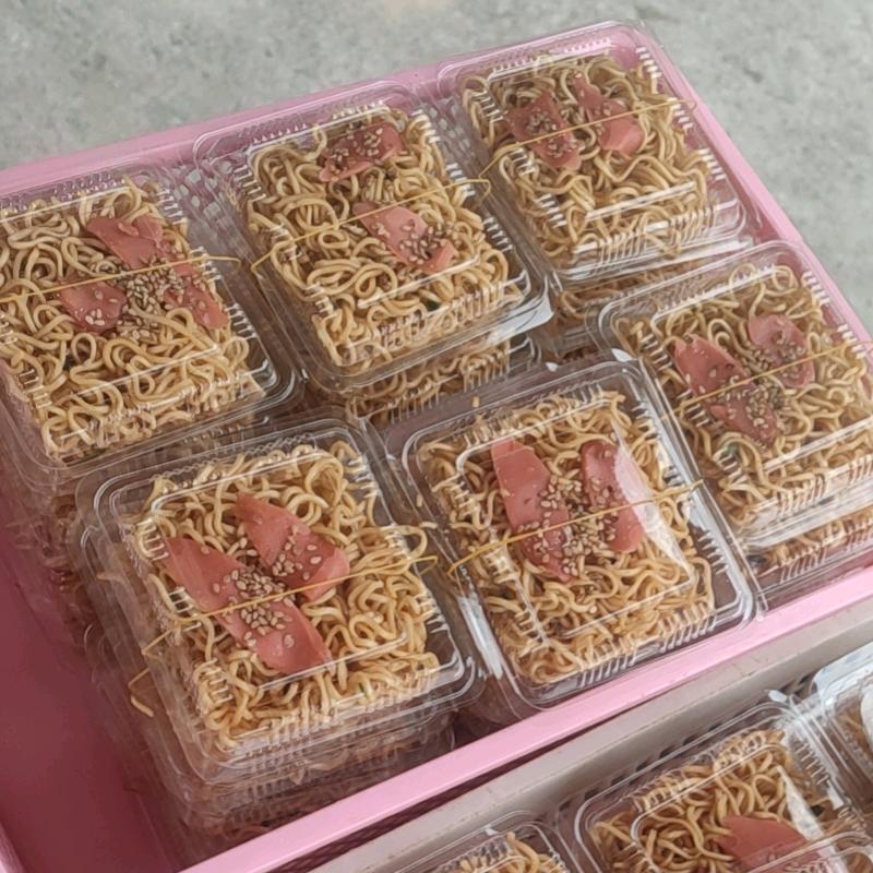 草莓姐火鸡面
