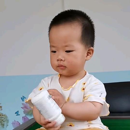 6零后的杜娟。