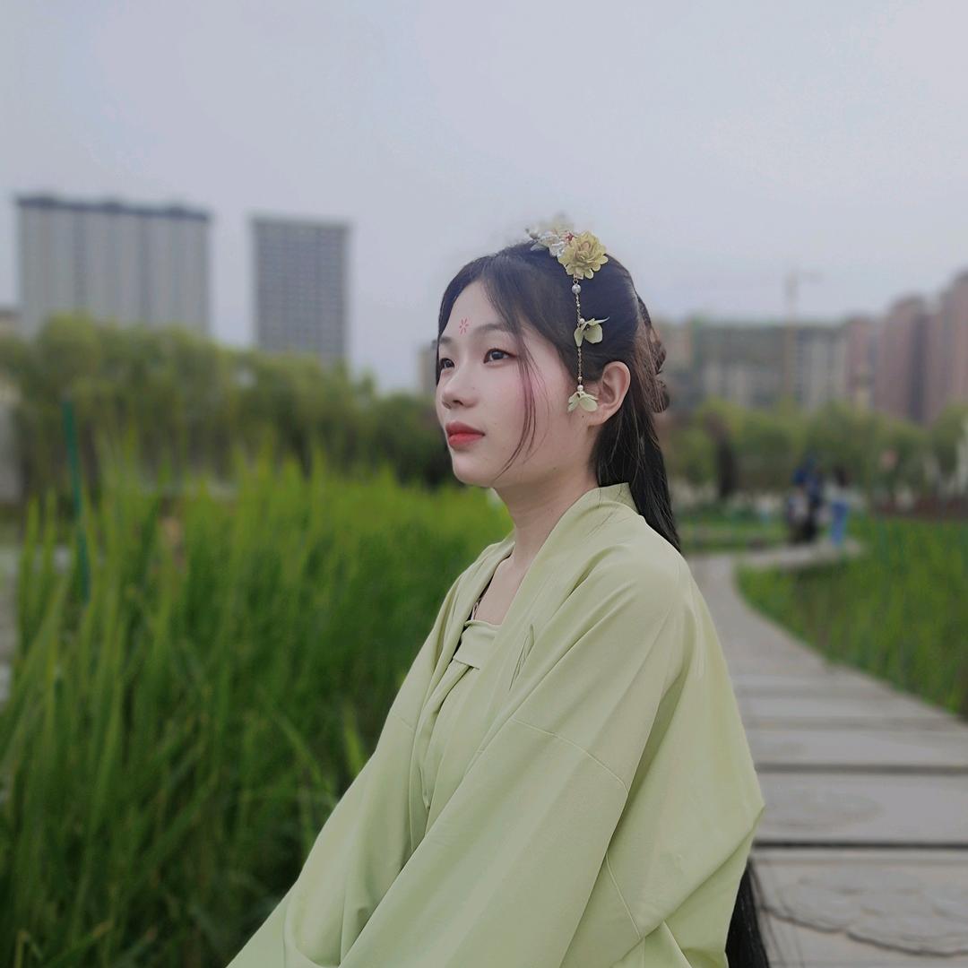 棉 花 糖