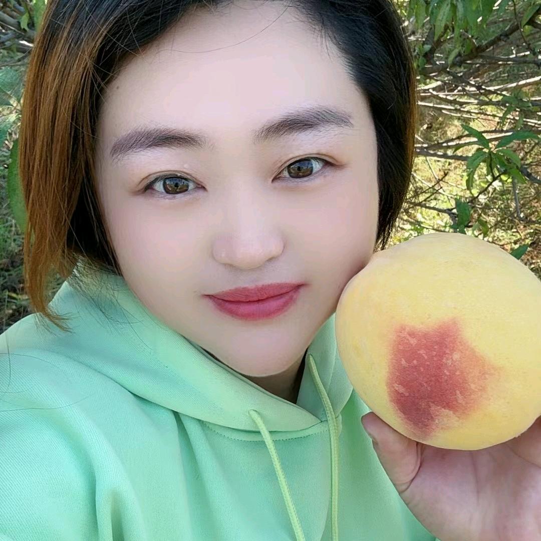 沂蒙桃姑娘