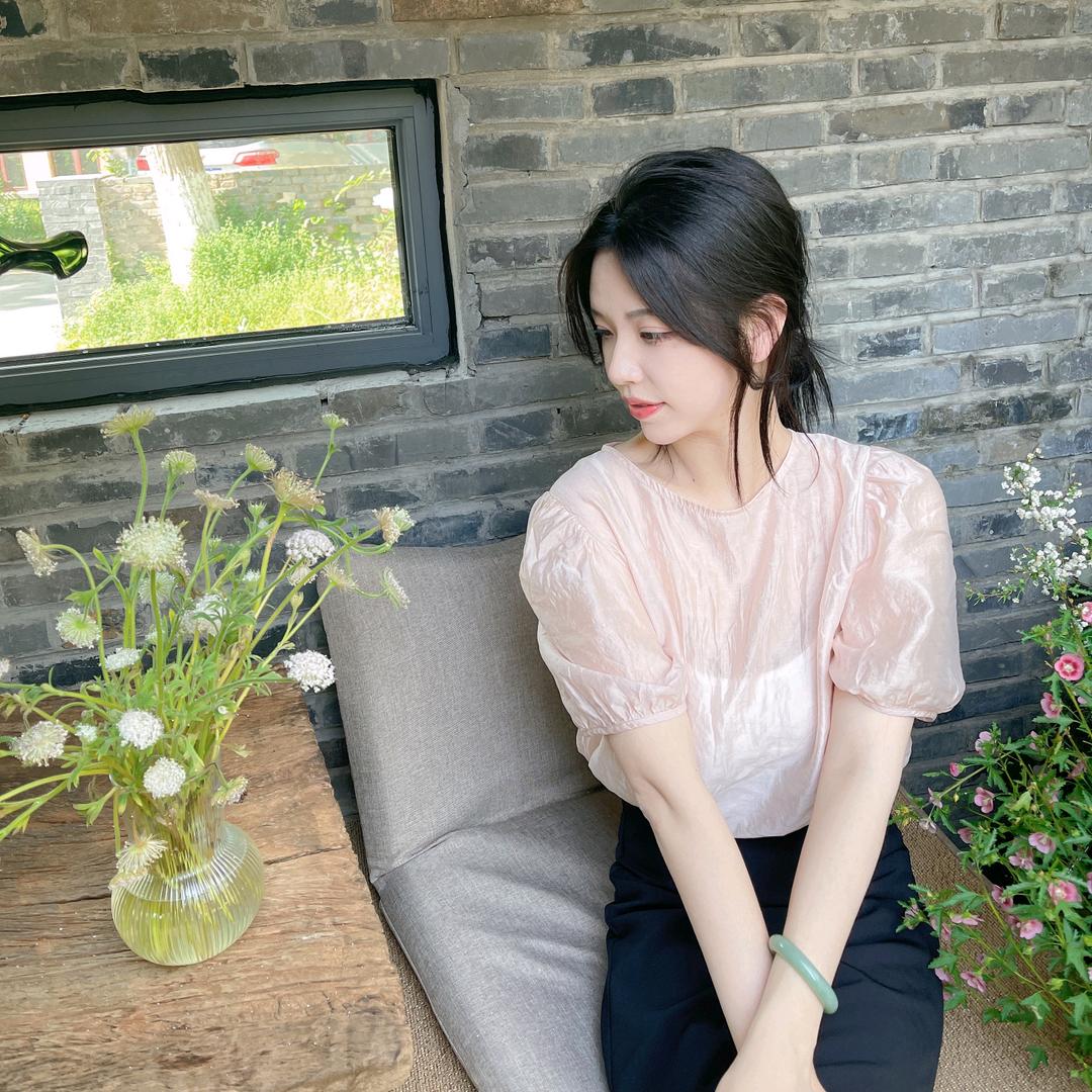 小美没吃饱-百货