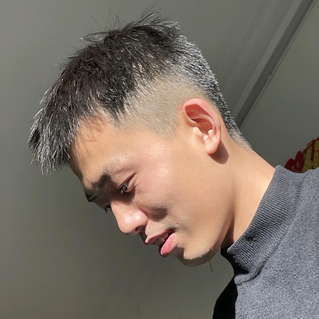 闫至寒