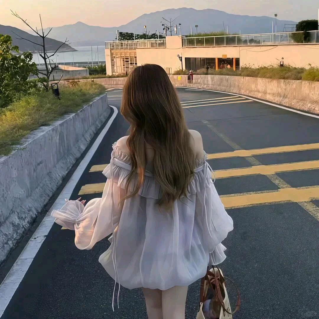 向阳吖~