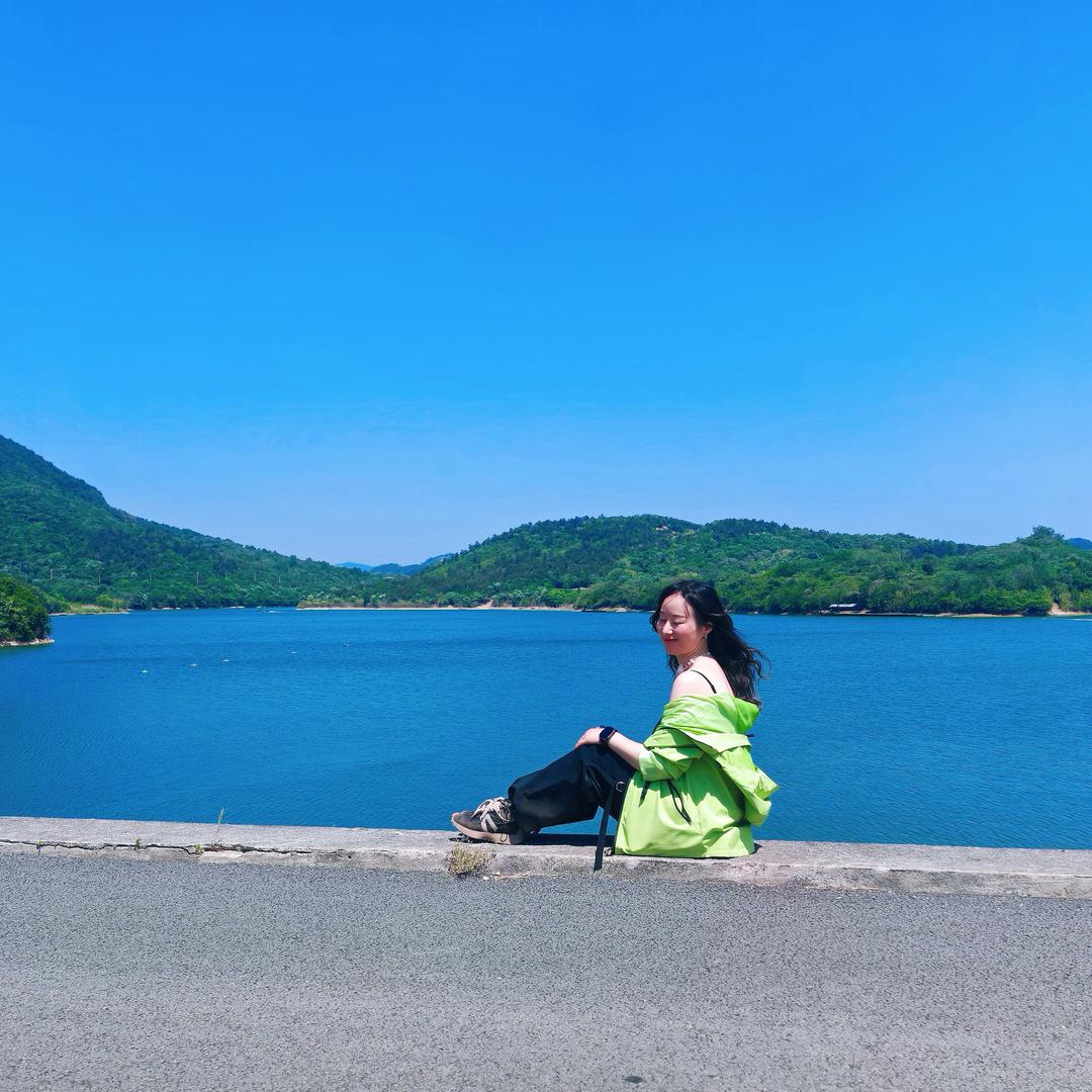 - ̗̀(๑ᵔ⌔ᵔ๑)🐒