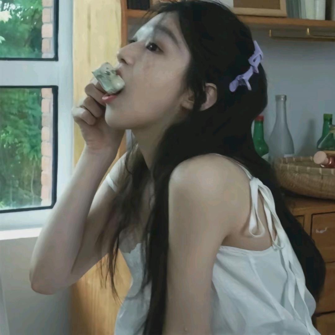 雨小凡
