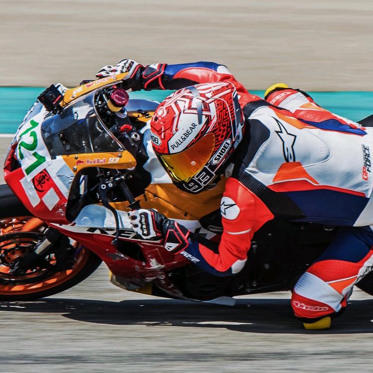 赛道军机车装备俱乐部