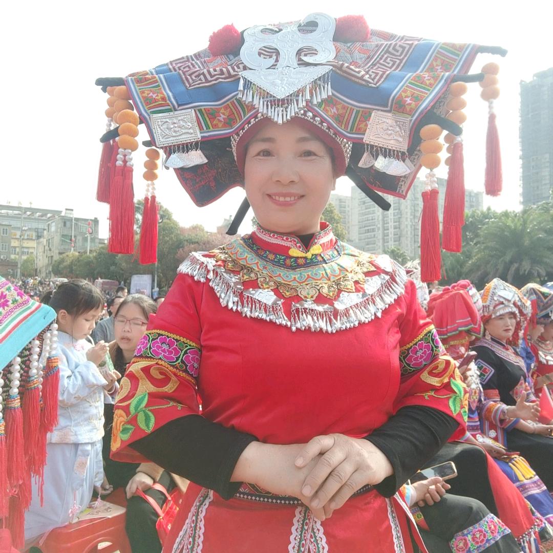 芳姐