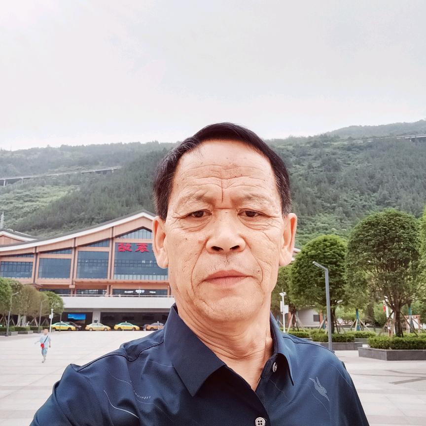 久哥，（冯老大）