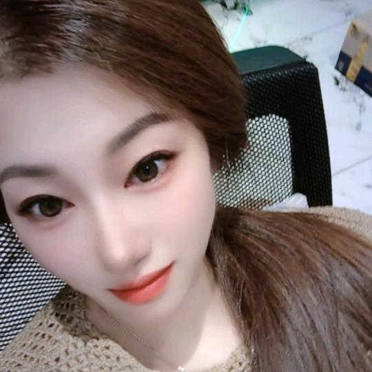 愿得一人心，  白首不分离。