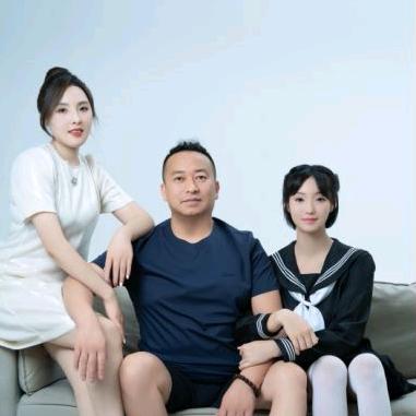 熊哥和洋洋姐的日常