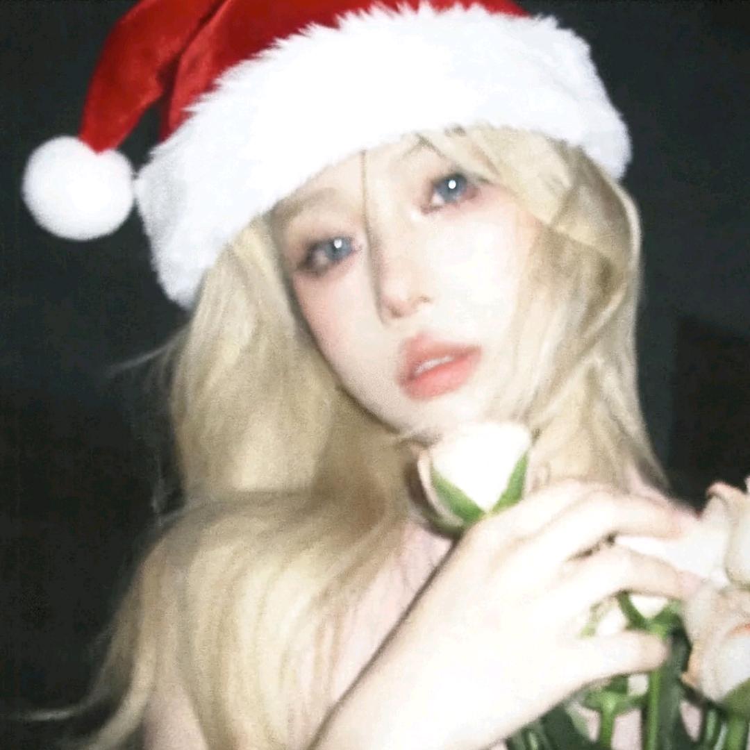 铭宝安安(˃ ⌑ ˂ഃ )