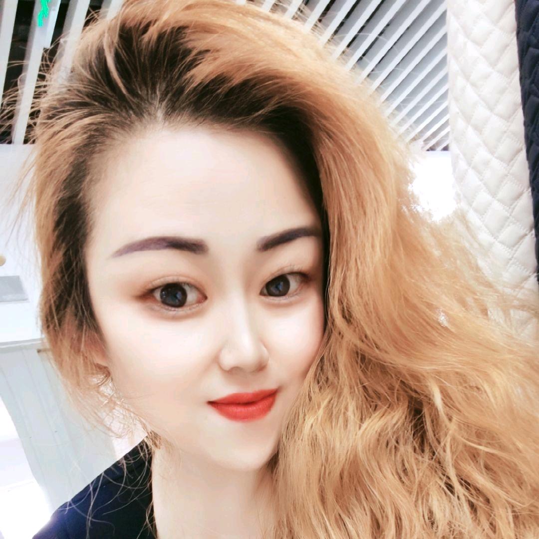 @霞