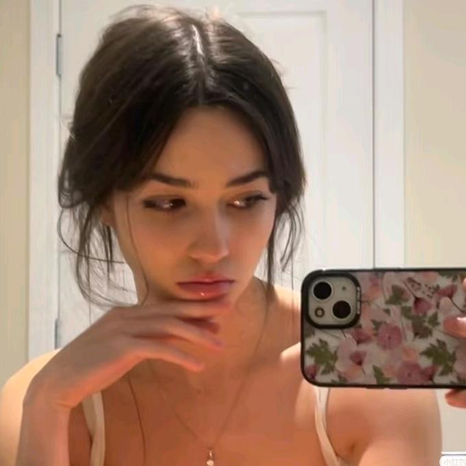 喜欢吃橘子的橘猫