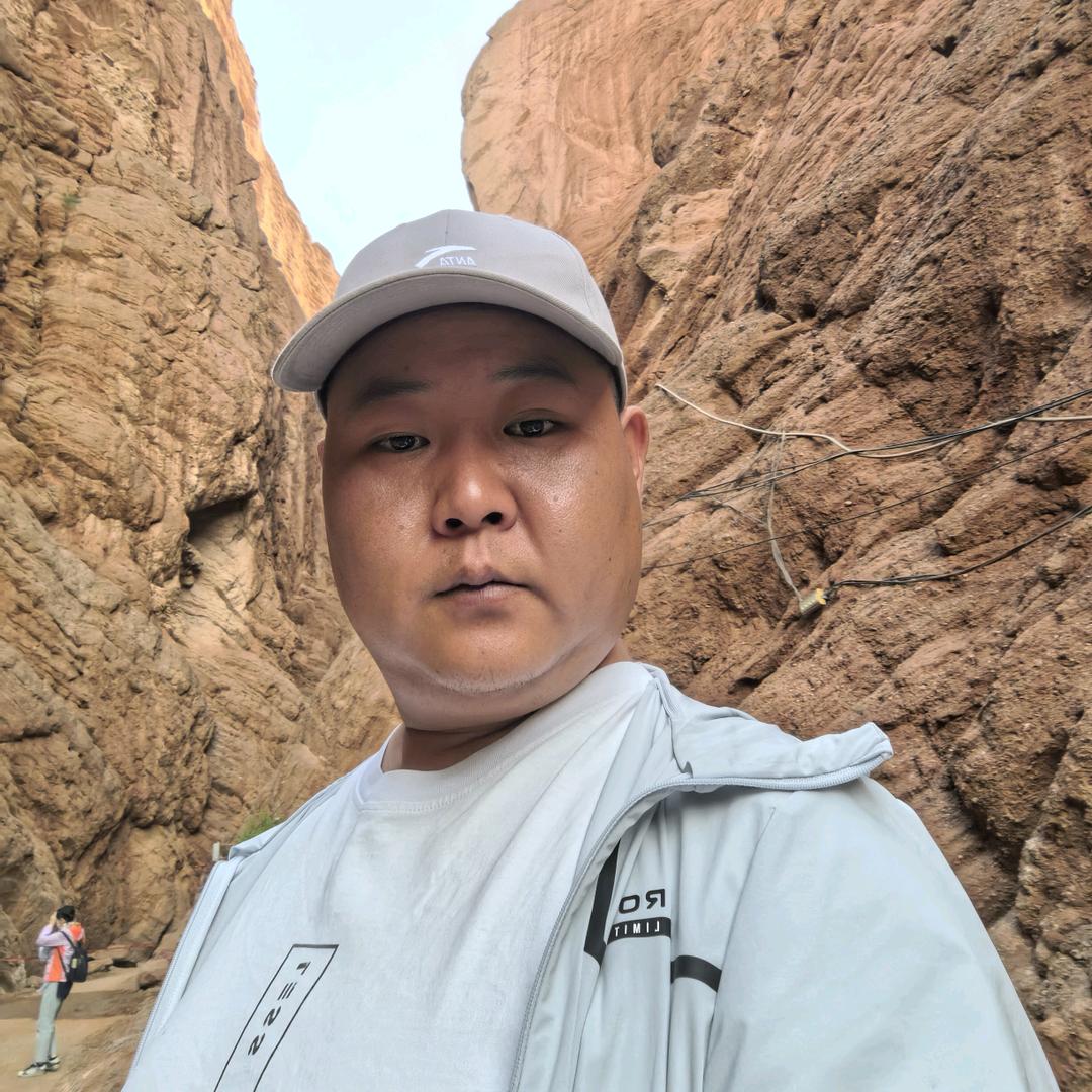 李金牛