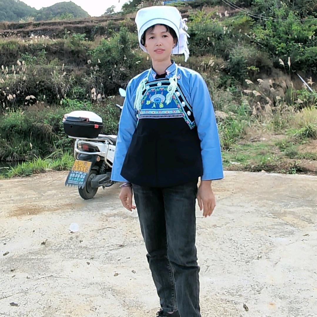 杨兰