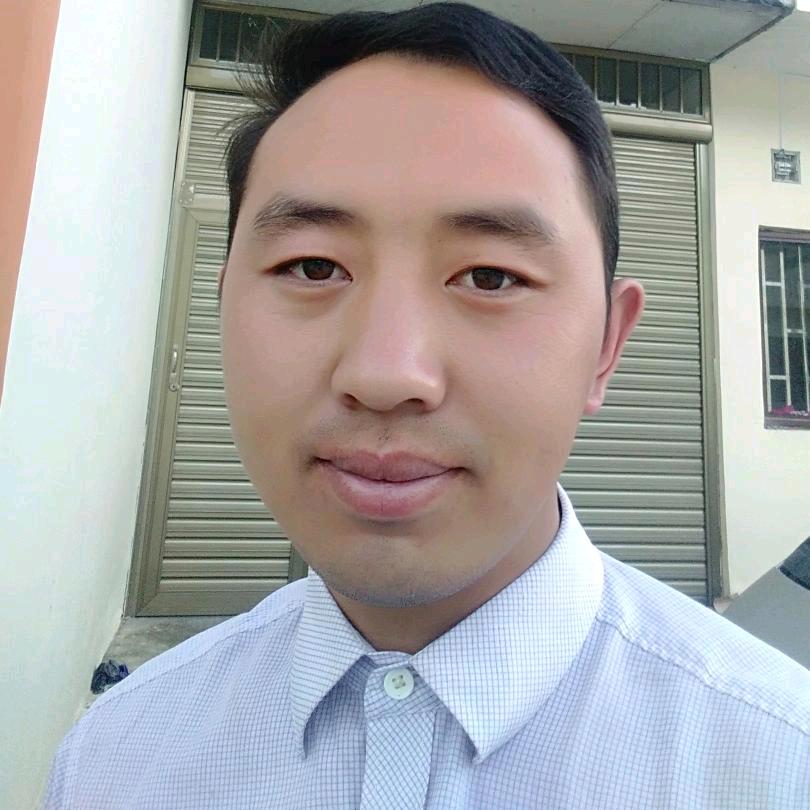 镇雄华二哥